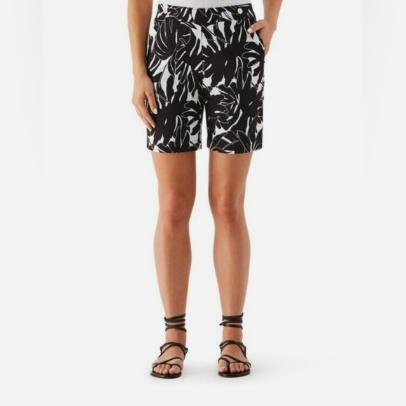 Rafaella Black and White Bermuda Shorts with Tropical Leaf Print - Picture 2 of 9